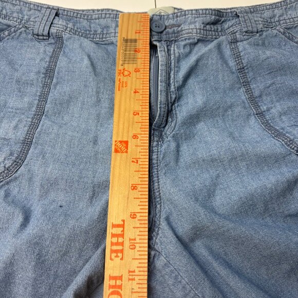 St Johns Bay Womens 18W Embroidered Denim Shorts Floral Embroidery Cottage Boho - Picture 7 of 8